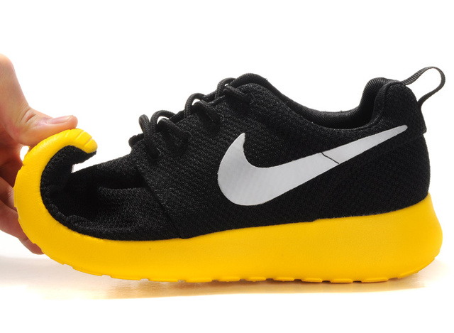 nike Roshe running chaussures hommes blancs jaune noir (2)